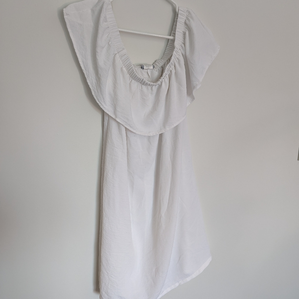 Off shoulder white dress